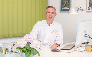 Dr. med. Tim Steffens